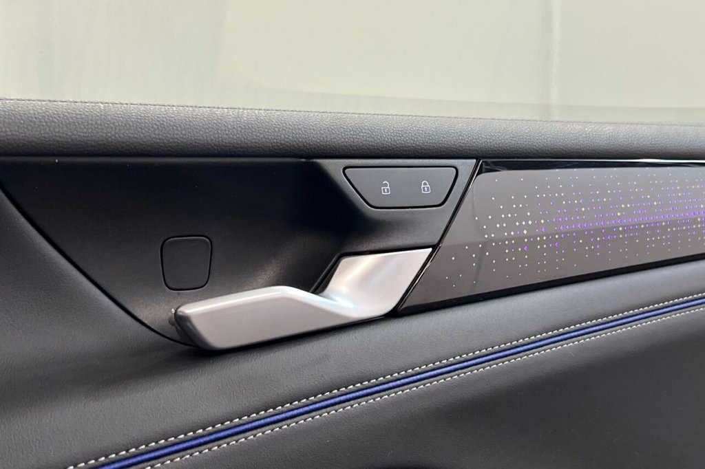 Used Volkswagen Tiguan 2024 for sale - 76745095: Photo 39