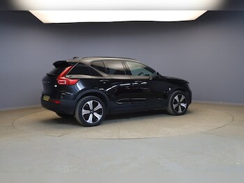 Used Volvo XC40 2023 for sale - 78349440: Photo
