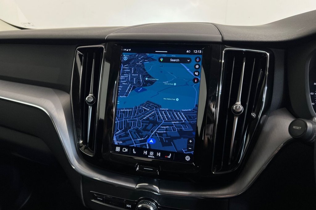 Used Volvo XC60 2022 for sale - 76655379: Photo 32