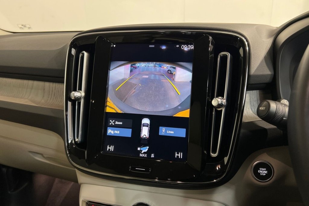 Used Volvo XC40 2021 for sale - 76962779: Photo 30