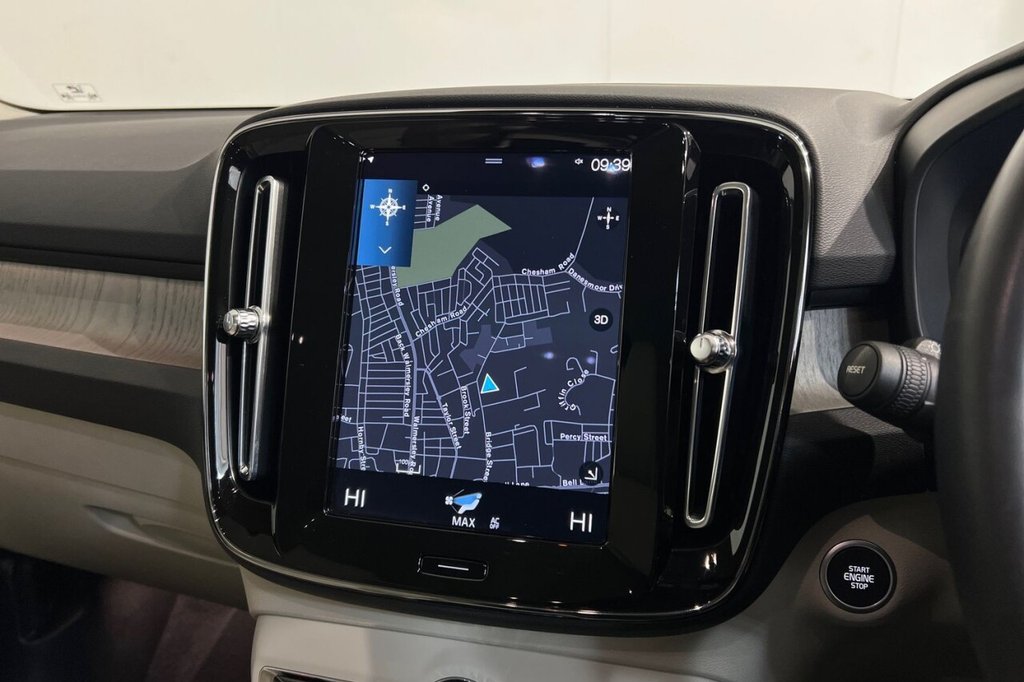 Used Volvo XC40 2021 for sale - 76962779: Photo 31