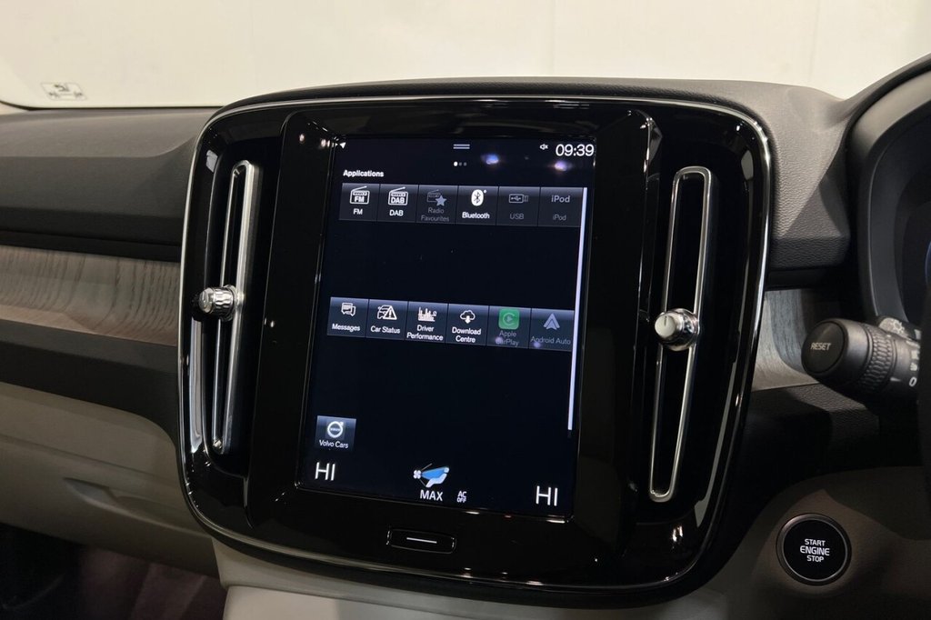 Used Volvo XC40 2021 for sale - 76962779: Photo 32