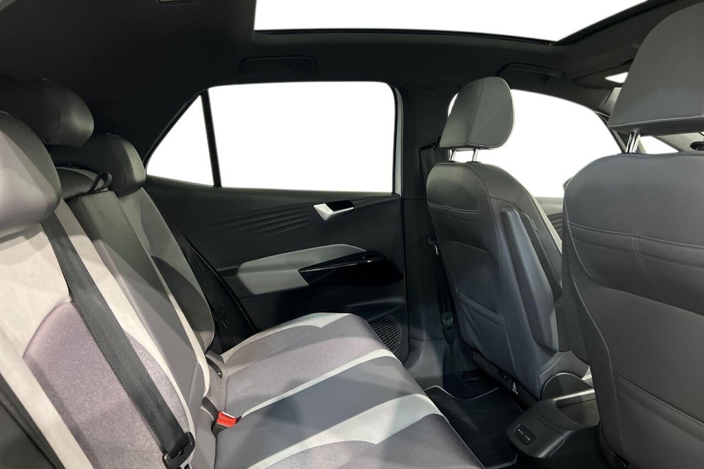 Used Volkswagen ID.3 2021 for sale - 77256131: Photo 10