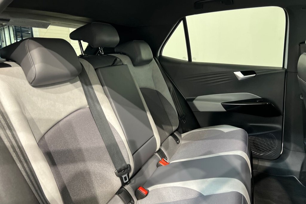 Used Volkswagen ID.3 2021 for sale - 77256131: Photo 23