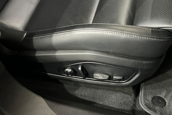 Used Porsche Taycan 2024 for sale - 75432577: Photo 23
