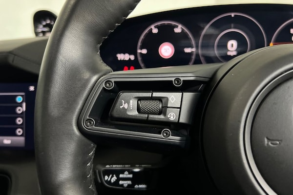 Used Porsche Taycan 2024 for sale - 75432577: Photo 26