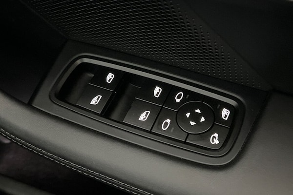 Used Porsche Taycan 2024 for sale - 75432577: Photo 42