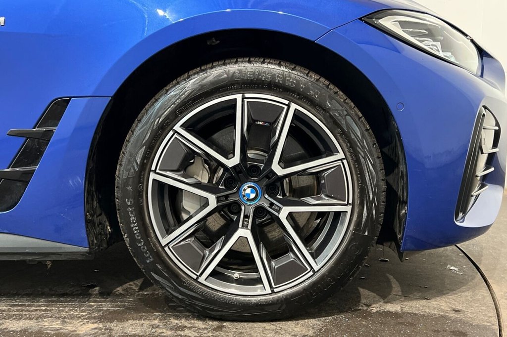 Used BMW i4 2024 for sale - 77647830: Photo 14