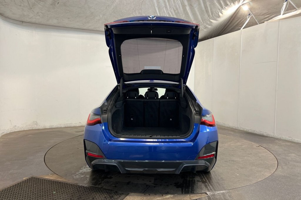 Used BMW i4 2024 for sale - 77647830: Photo 44