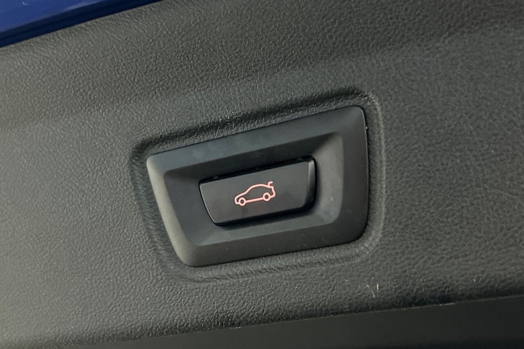 Used BMW i4 2024 for sale - 77647830: Photo 46