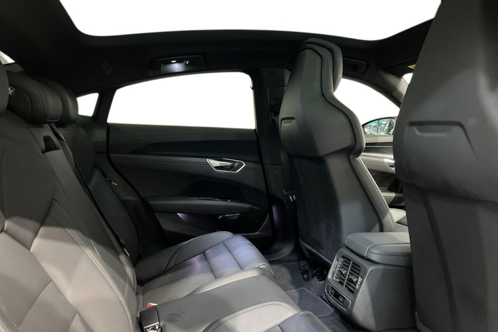 Used Audi e-tron GT 2022 for sale - 77748366: Photo 10