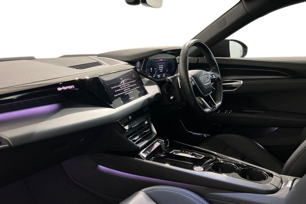 Used Audi e-tron GT 2022 for sale - 77748366: Photo 11