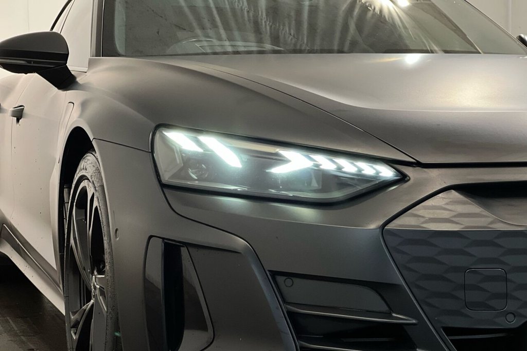 Used Audi e-tron GT 2022 for sale - 77748366: Photo 16