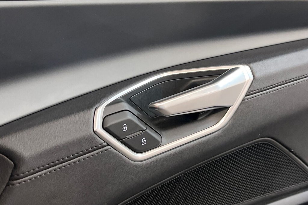 Used Audi e-tron GT 2022 for sale - 77748366: Photo 42