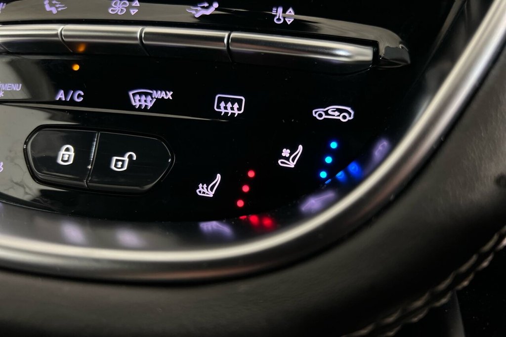 Used Aston Martin DBX 2020 for sale - 76528716: Photo 37