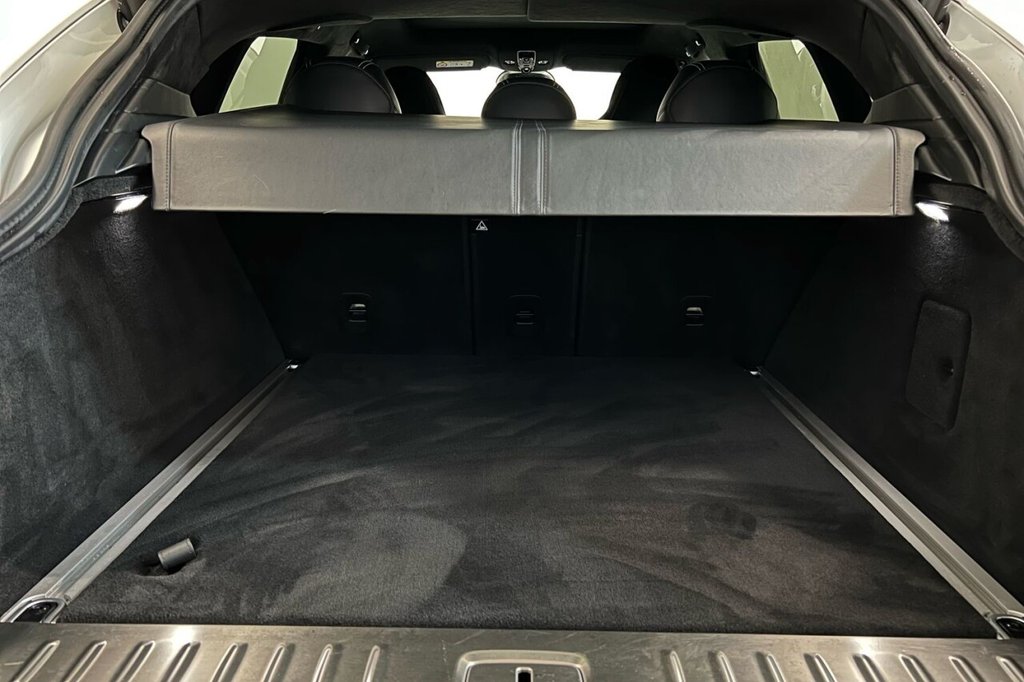 Used Aston Martin DBX 2020 for sale - 76528716: Photo 44