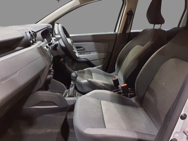 Used Dacia Duster 2023 for sale - 77966800: Photo 5