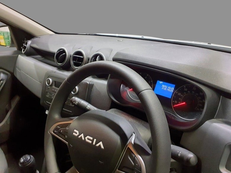 Used Dacia Duster 2023 for sale - 77966800: Photo 6