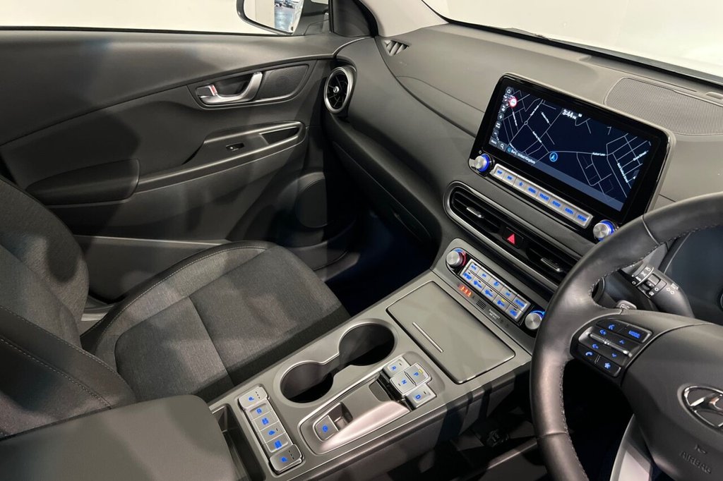 Used Hyundai KONA 2022 for sale - 76372505: Photo 33