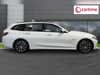 Used BMW 3 Series 2023 for sale - 79350539: Photo