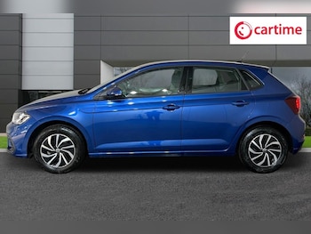 Used Volkswagen Polo 2024 for sale - 75451172: Photo