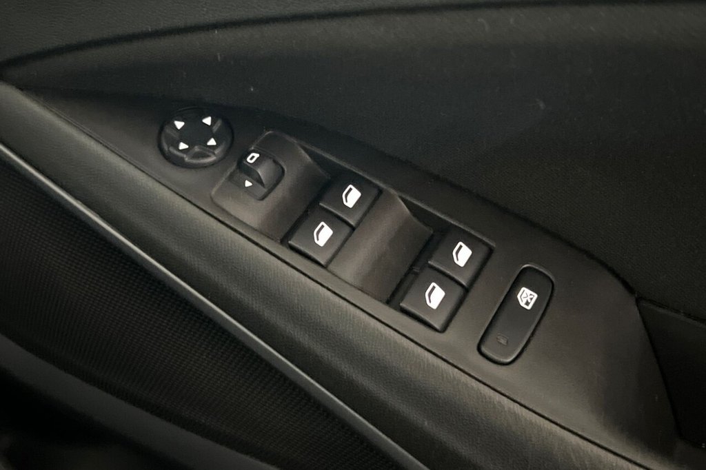 Used Vauxhall Crossland 2021 for sale - 76724201: Photo 35