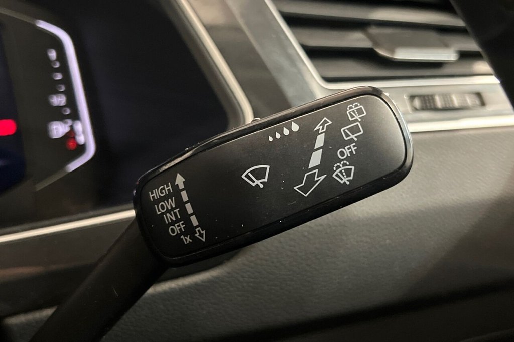 Used Volkswagen Tiguan 2022 for sale - 77588215: Photo 30