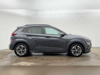 Used Hyundai KONA 2021 for sale - 77725726: Photo