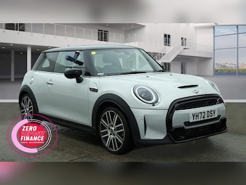 Used MINI Hatch 2022 for sale - 75832775: Photo