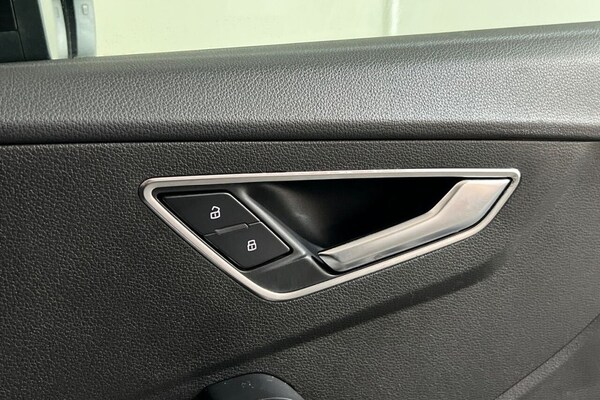 Used Audi Q2 2017 for sale - 76124251: Photo 40