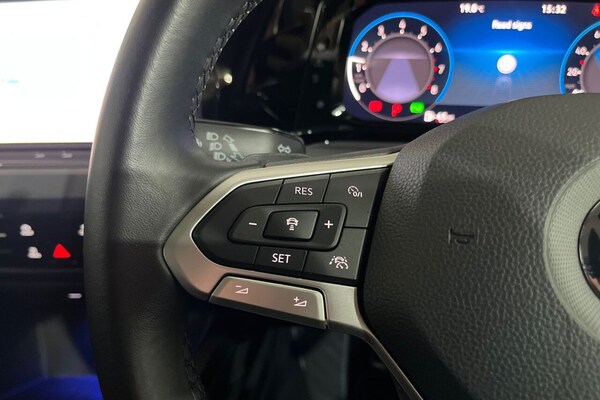 Used Volkswagen Golf 2022 for sale - 74443783: Photo 25