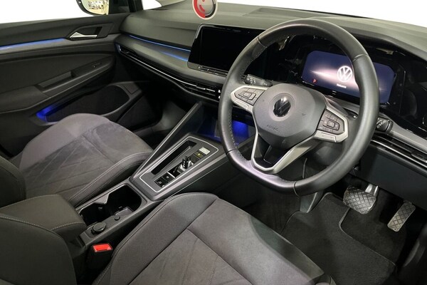 Used Volkswagen Golf 2022 for sale - 74443783: Photo 9