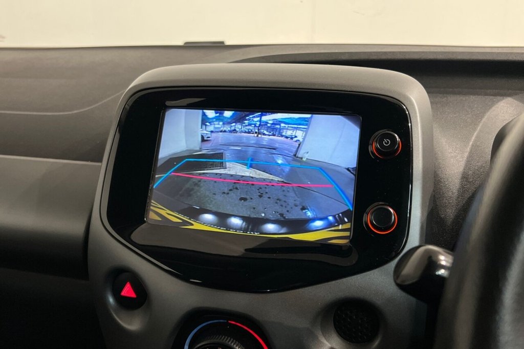 Used Toyota AYGO 2019 for sale - 77436922: Photo 15