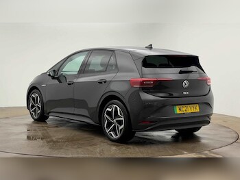 Used Volkswagen ID.3 2021 for sale - 77205510: Photo