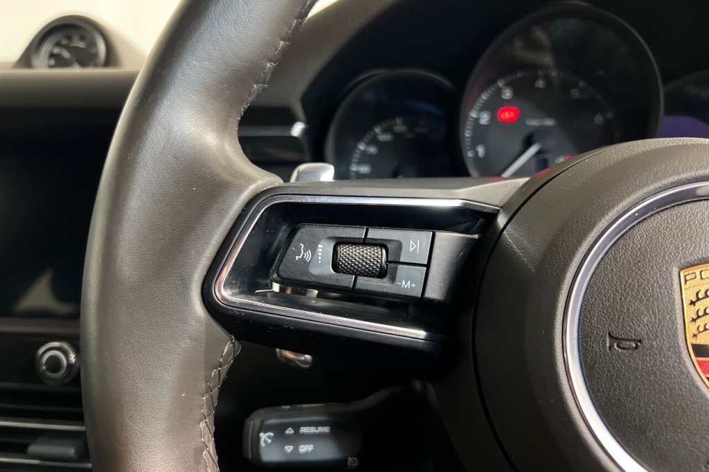 Used Porsche Macan 2022 for sale - 76470468: Photo 25