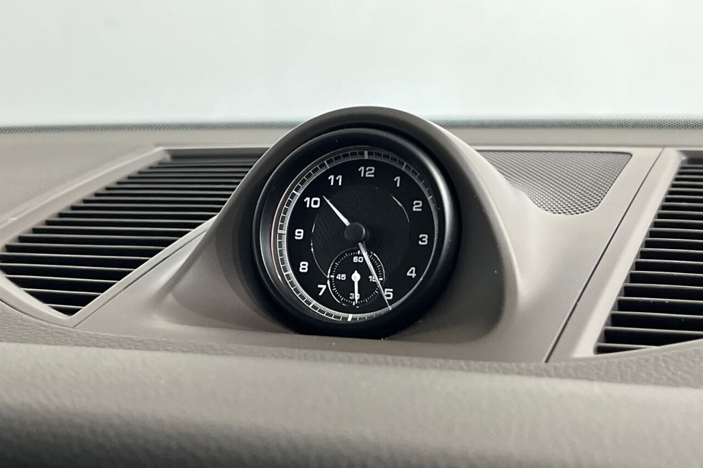 Used Porsche Macan 2022 for sale - 76470468: Photo 36