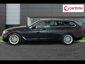 Used BMW 5 Series 2021 for sale - 74156124: Photo