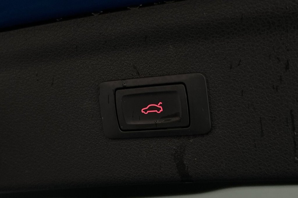 Used Audi Q3 2016 for sale - 76535439: Photo 40