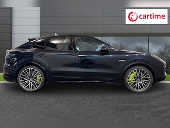 Used Porsche Cayenne 2022 for sale - 79350451: Photo