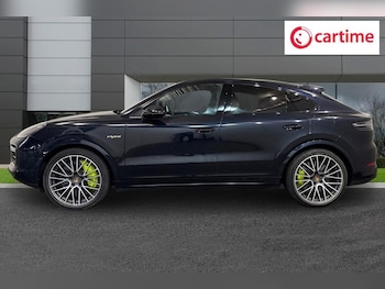 Used Porsche Cayenne 2022 for sale - 79350451: Photo