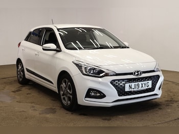 Used Hyundai i20 2019 for sale - 78570332: Photo