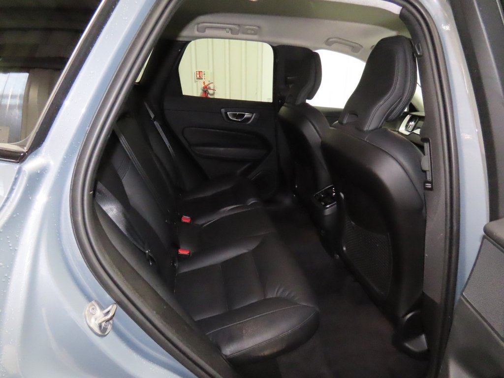 Used Volvo XC60 2023 for sale - 76999180: Photo 13