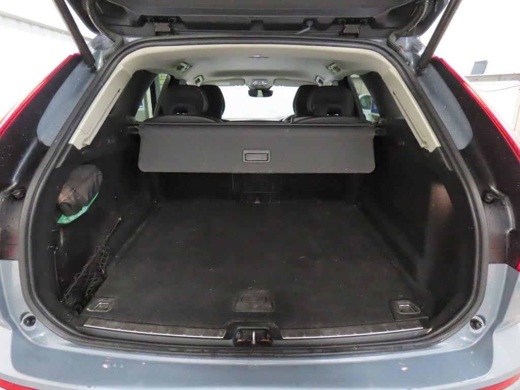 Used Volvo XC60 2023 for sale - 76999180: Photo 14
