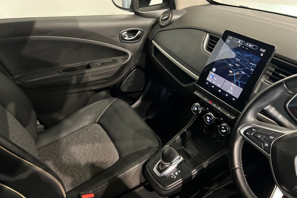 Used Renault Zoe 2022 for sale - 76841666: Photo 32