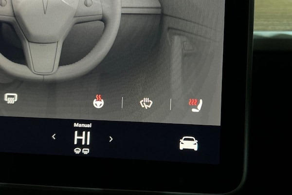 Used Tesla Model Y 2022 for sale - 76154507: Photo 21