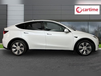 Used Tesla Model Y 2022 for sale - 76154507: Photo 2