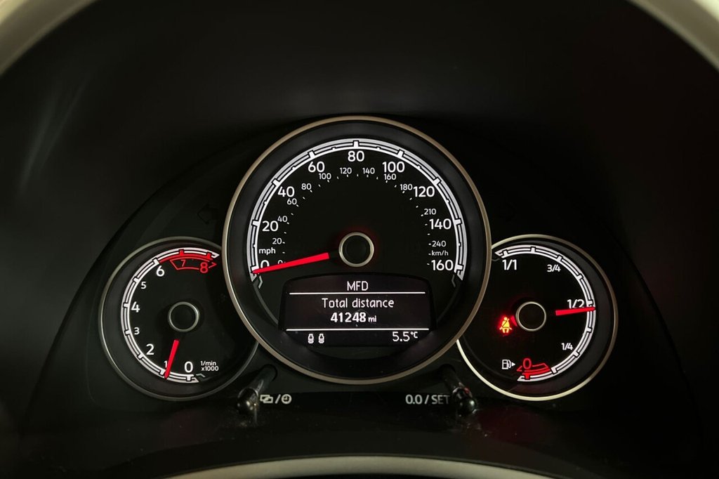 Used Volkswagen Beetle 2018 for sale - 76724628: Photo 14