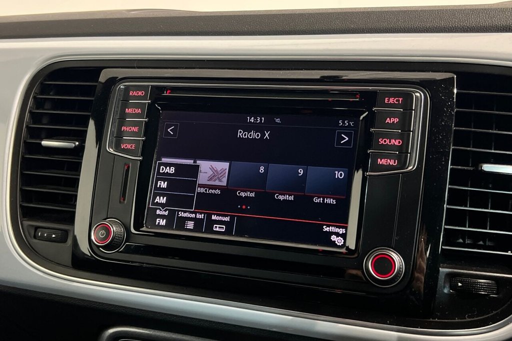 Used Volkswagen Beetle 2018 for sale - 76724628: Photo 18