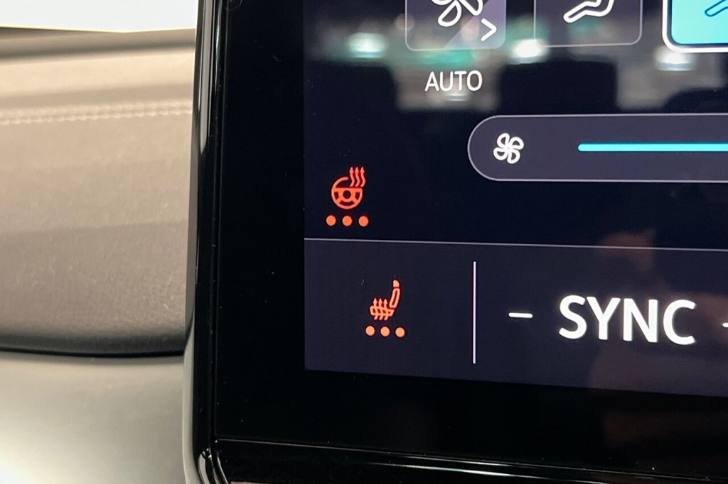 Used Volkswagen ID.4 2023 for sale - 77952493: Photo 23