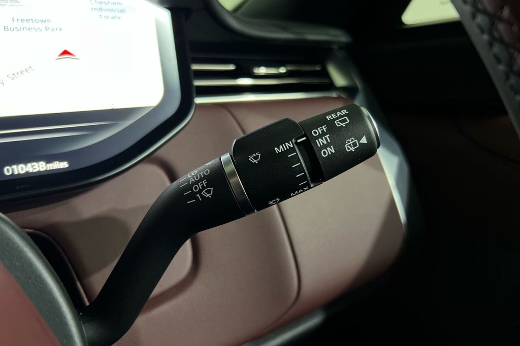 Used Land Rover Range Rover 2025 for sale - 76074109: Photo 26